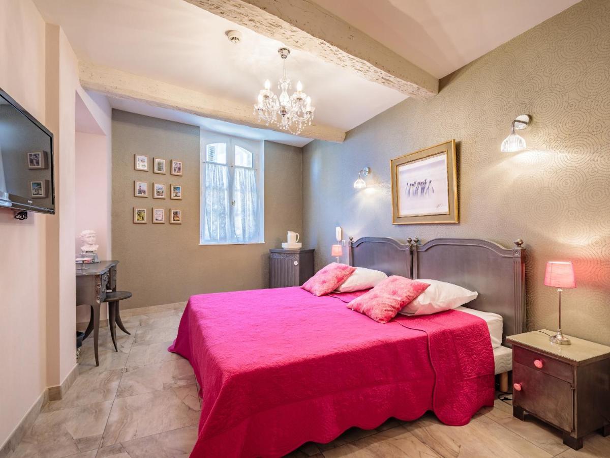 Superior Double Room,1589251589:JPEG